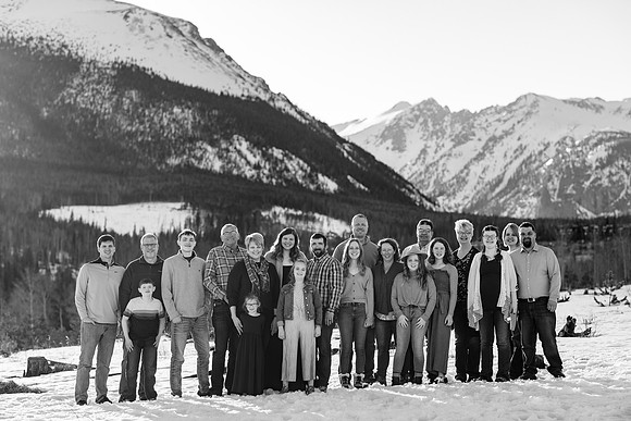 Sarah_Gallentine_ExtendedFamily-62