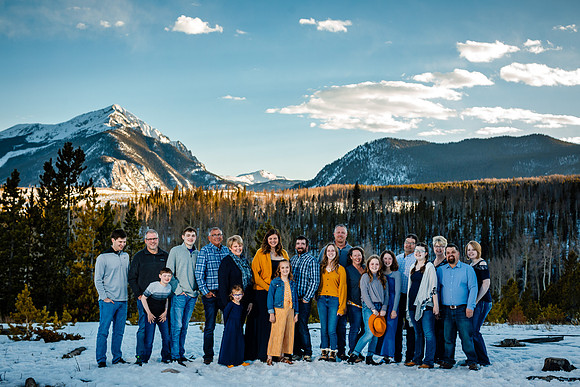 Sarah_Gallentine_ExtendedFamily-92