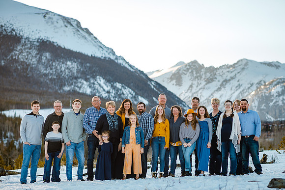 Sarah_Gallentine_ExtendedFamily-72