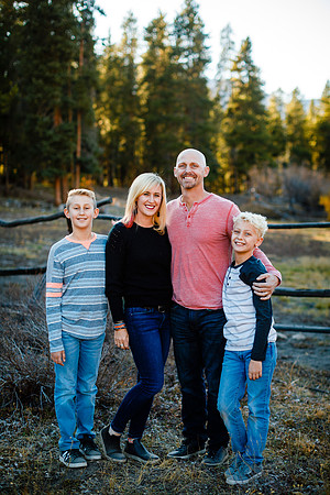 Shera_Family_2020-Favs-24