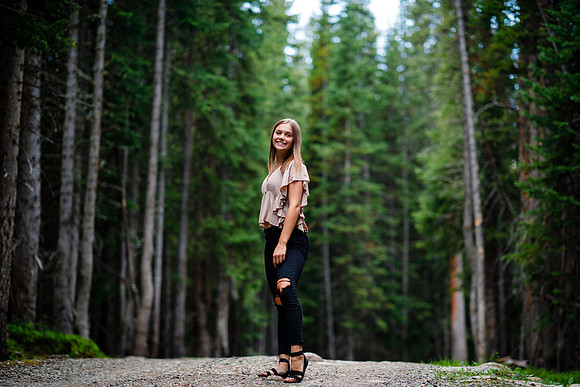 Ellie_Senior-Edited-65