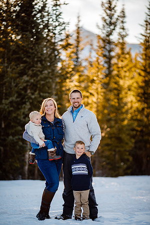 Doug_Jackie_Family_Winter2021-1