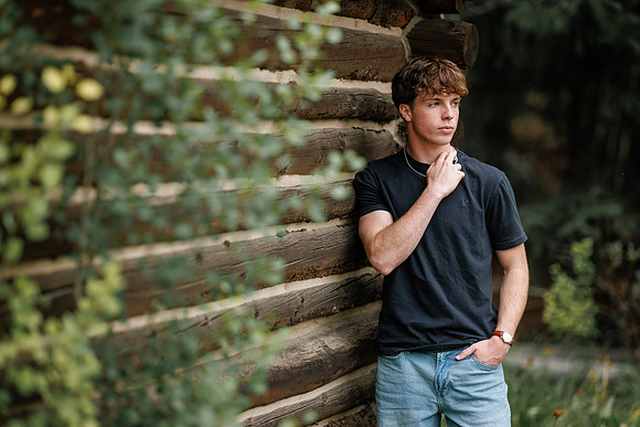 Elliot-Favs-20
