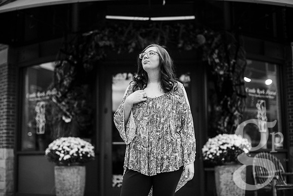 Daniella_Senior_2016-BW-102