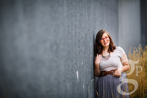 Daniella_Senior_2016-Edited-29