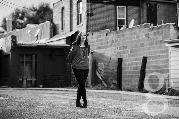 Daniella_Senior_2016-BW-73