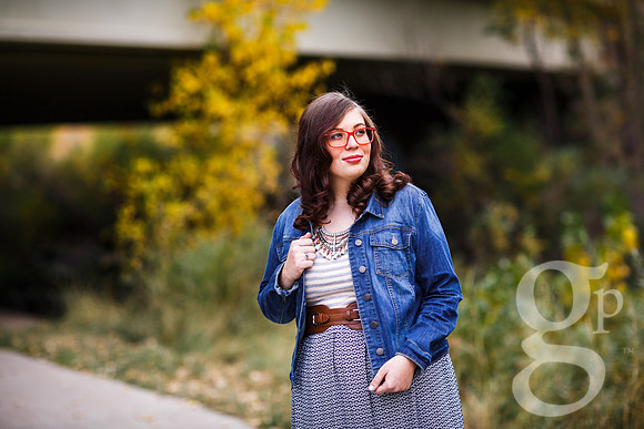 Daniella_Senior_2016-Edited-41