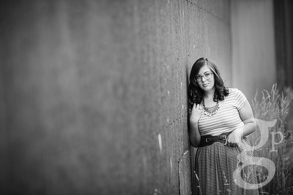 Daniella_Senior_2016-BW-27