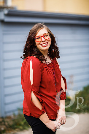 Daniella_Senior_2016-Edited-85