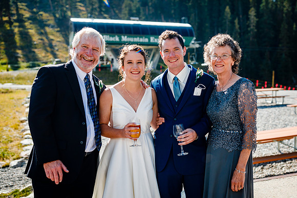Ryan_Katie_Wdg-Group-160