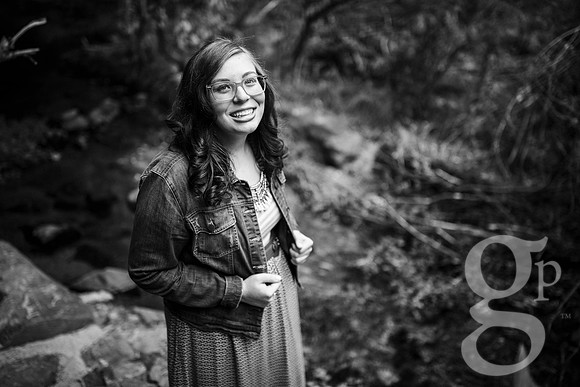 Daniella_Senior_2016-BW-56