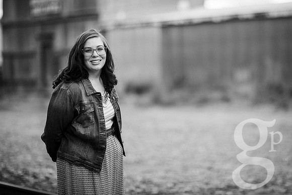 Daniella_Senior_2016-BW-11