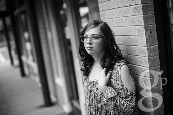 Daniella_Senior_2016-BW-97