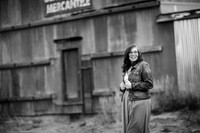 Daniella_Senior_2016-BW-10