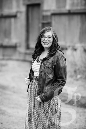 Daniella_Senior_2016-BW-1