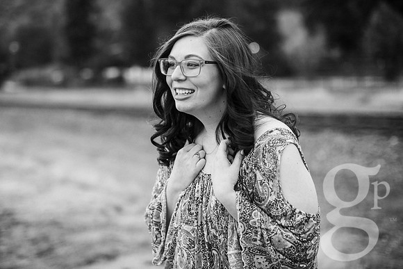 Daniella_Senior_2016-BW-125