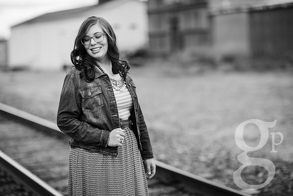 Daniella_Senior_2016-BW-14