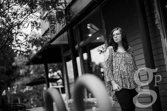 Daniella_Senior_2016-BW-100