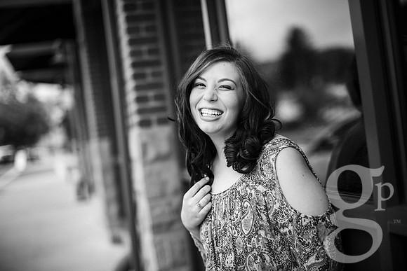 Daniella_Senior_2016-BW-110