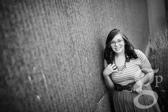 Daniella_Senior_2016-BW-31