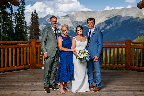 Tyler-Emily-Group-112