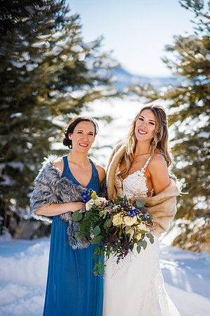 Zach_Rebecca_Wdg-Group-39