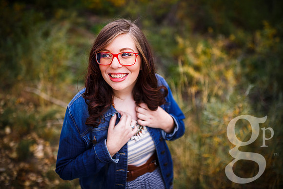 Daniella_Senior_2016-Edited-44