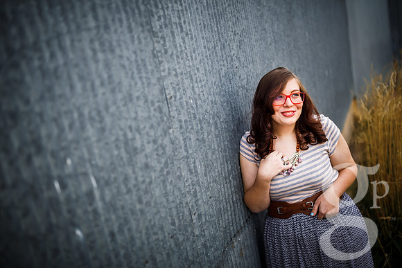 Daniella_Senior_2016-Edited-34