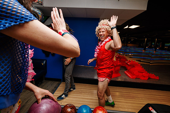 SummitVB-Bowling-2025-19