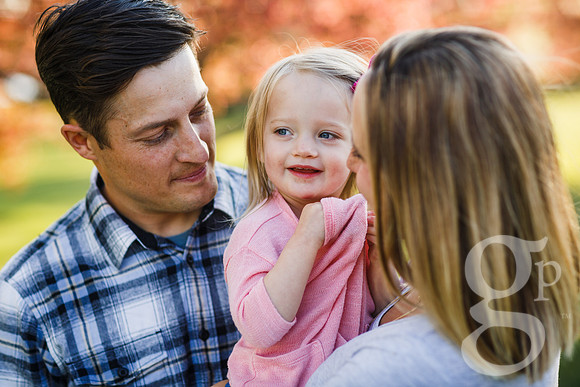 Schultz_Family_2016-Edited-90