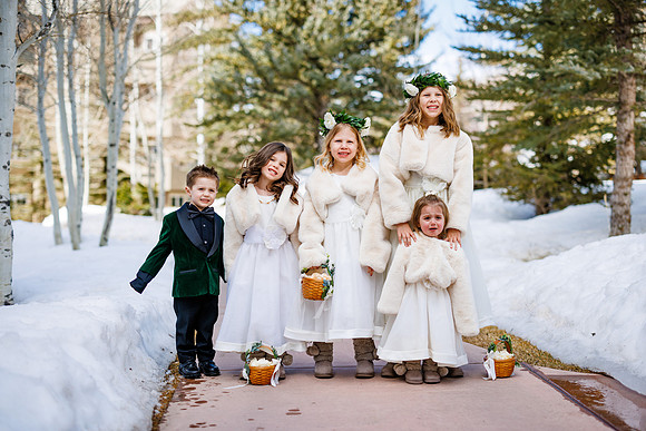John_Megan-Wdg-Group-58