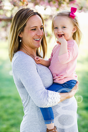 Schultz_Family_2016-Edited-34