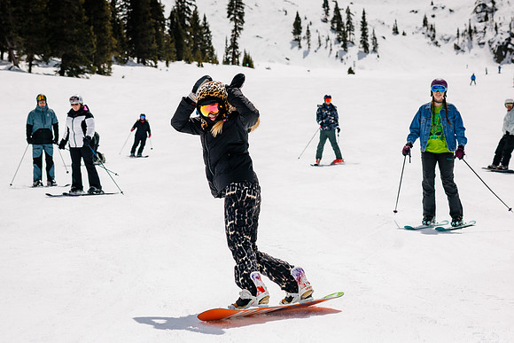 Adam-Katie-Ski-61