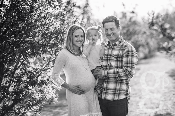 Schultz_Family_2016-Edited-42