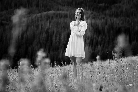 Ellie_Senior-Edited-44