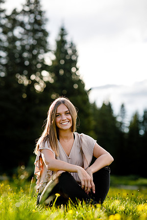 Ellie_Senior-Edited-134