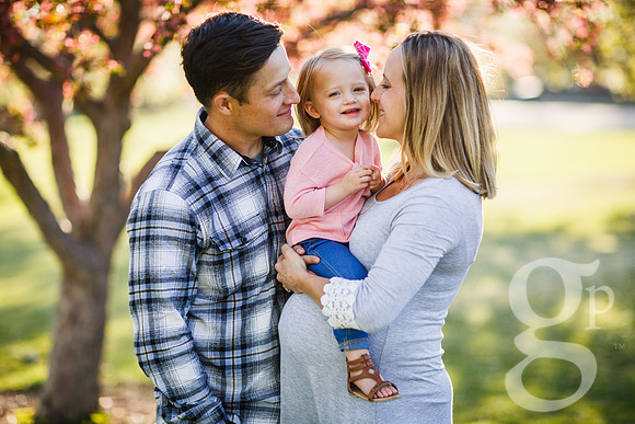 Schultz_Family_2016-Edited-100