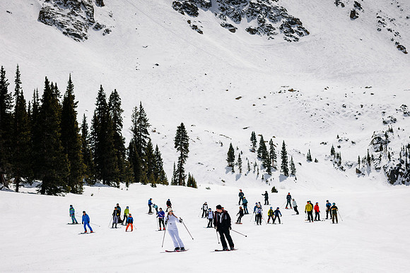 Adam-Katie-Ski-55