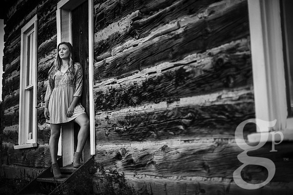 Leah_Senior-Favs-36
