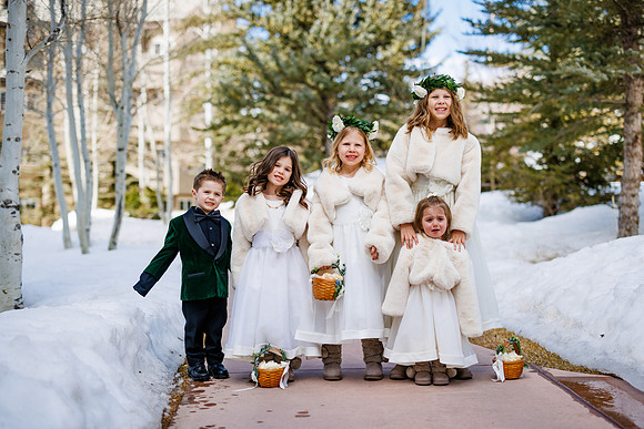John_Megan-Wdg-Group-59