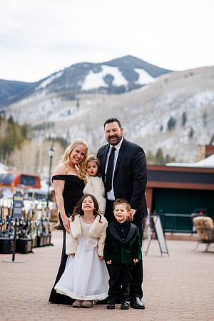 John_Megan-Wdg-Group-113
