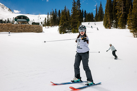 Adam-Katie-Ski-42