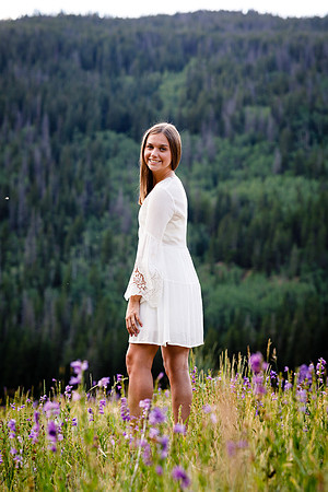 Ellie_Senior-Edited-36