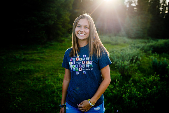 Ellie_Senior-Edited-156