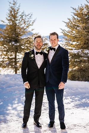 Zach_Rebecca_Wdg-Group-70