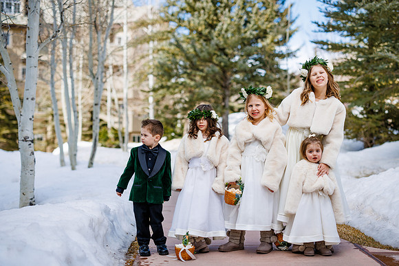 John_Megan-Wdg-Group-50