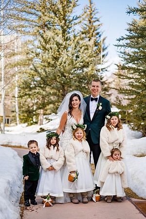 John_Megan-Wdg-Group-32