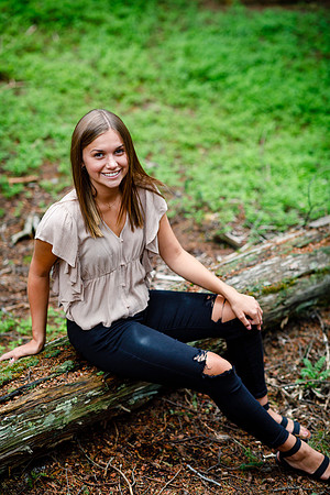 Ellie_Senior-Edited-62