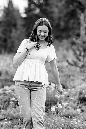 Karli-Favs-17