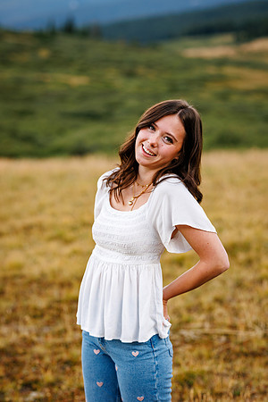 Karli-Favs-28